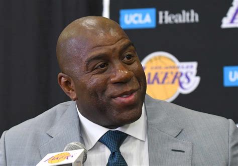 how many rings does magic johnson have.